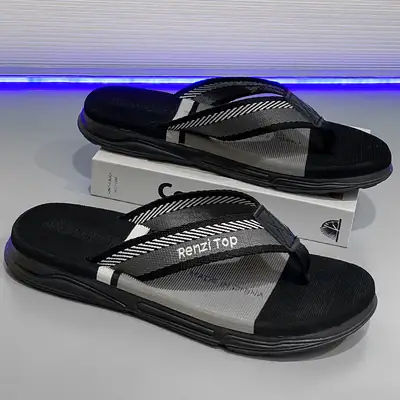 Men's Black Strap Clip Sandals Summer Wear