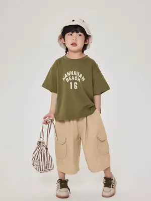 Boy's Maroon Short Sleeve T-Shirt 16 Print Korean Style