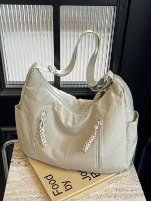 Lightweight Korean Style Women's Shoulder Bag 2026