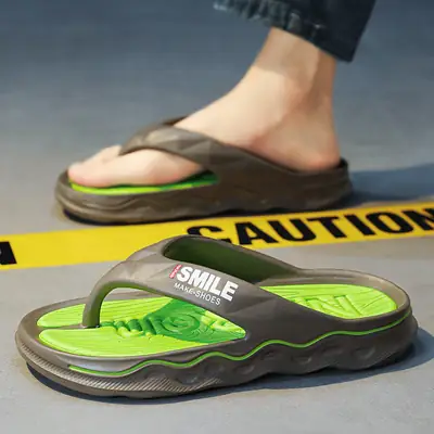 Men's Feeling Hot Green Flip Flops Summer Sandals