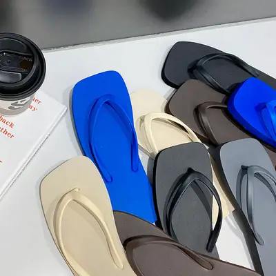 2025 Japanese Style Flip Flops Women Summer Solid Color