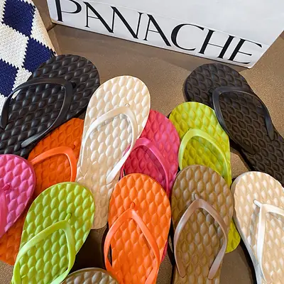 New Summer Flip Flops for Men Women Beach Wear
