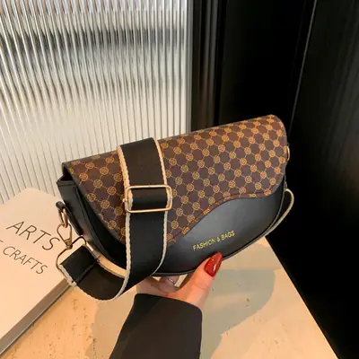 Korean Vintage Leopard Print Saddle Bag for Women