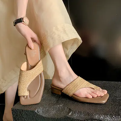 French Vintage Woven Flip-on Sandals Women Summer