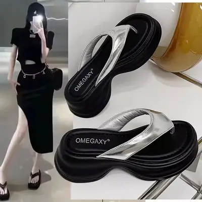 Women Black Silver Platform Flip Flops Summer Wear