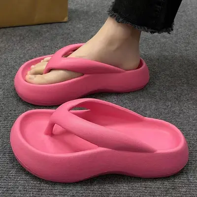 Pink Thick-Soled Flip Flops for Women Summer Wear