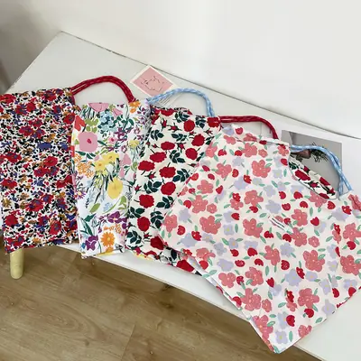 Floral Canvas Shoulder Bag Large Capacity Drawstring