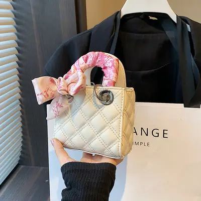 Women's Purple Textly Rhombic Shoulder Bag with Bow Handle