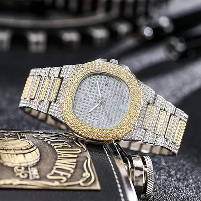 Gypsophila Rhinestone Quartz Watch for Men Women Full Diamond Belt