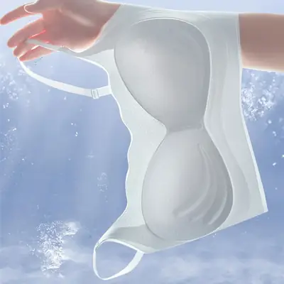 Women's White Shockproof Sports Bra with Fixed Cup Design