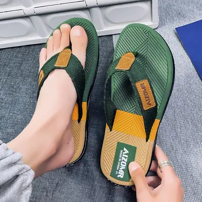 Cool Road Men Green Flip Flops Summer Sandals