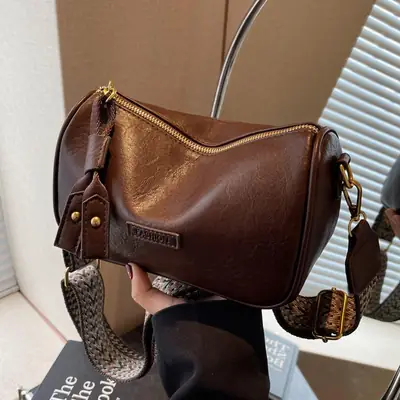 Small Shoulder Messenger Bag Women 2024 New Arrival