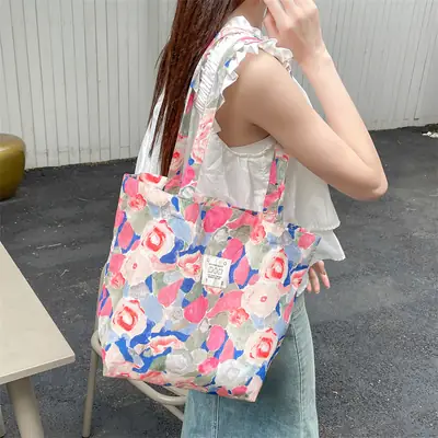 Ins Summer Floral Shoulder Bag Large Capacity Western Style Canvas Bag Female Student Class Book Bag Shopping Bag