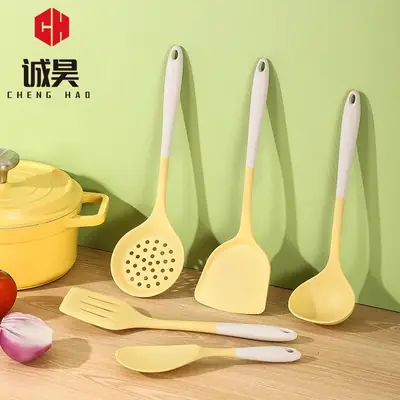 Silicone kitchenware cooking spatula soup spoon colander rice spoon colander suit silicone spatula food grade high temperature resistant in stock