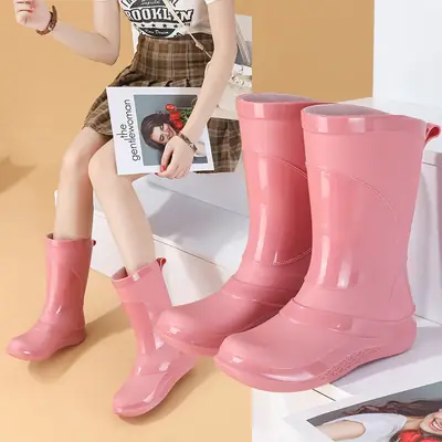 Korean-style Non-slip Fashionable Outer Wear Adult Korean-style Non-slip Fashionable Outer Wear Adult Mid-barrel Thick-soled Waterproof Non-slip Water Shoes