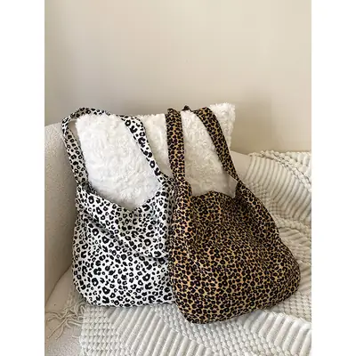 Modern Leopard Print Crossbody Bag for Women
