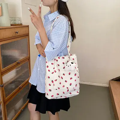 Strawberry Printed Women's Shoulder Bag Summer