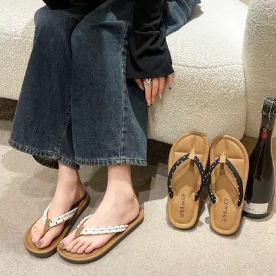 Women's Dot Flip Flops Plus Size Sandals