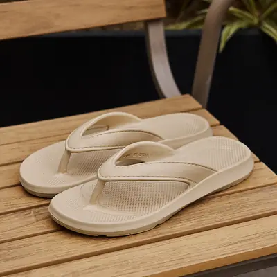 Men Women Beach Slippers Non Slip Clip Foot Soft Bottom