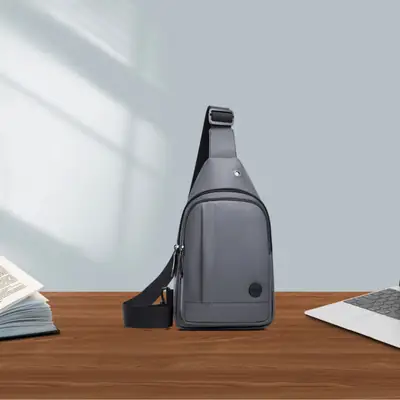 Men's Black Crossbody Bag Lightweight Fashionable Shoulder Bag