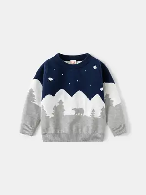 Boy's Snow Mountain Bear Sweater Medium Size