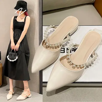 Women Pointed Toe Sandals with Pearl Buckle