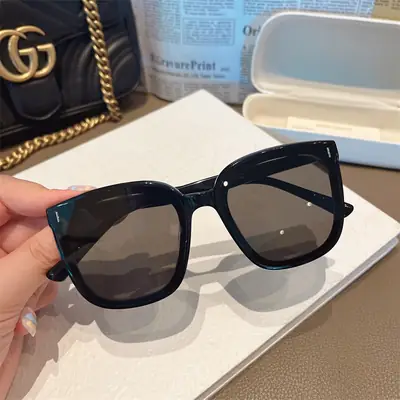 Black Polarized Sunglasses with Anti-UV Lenses