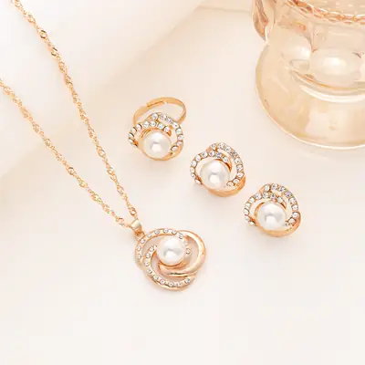 Women's Pearl Necklace & Earrings Set Gold Plated