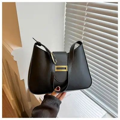 Women's Cream Korean Style Shoulder Bag 2024