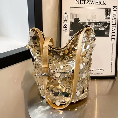 Sequined Chain Messenger Bag for Women 2024