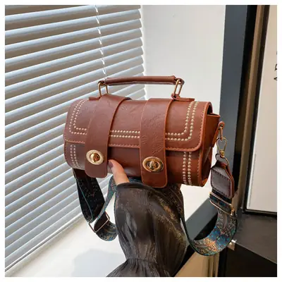 Vintage Brown Leather Shoulder Bag for Women 2024