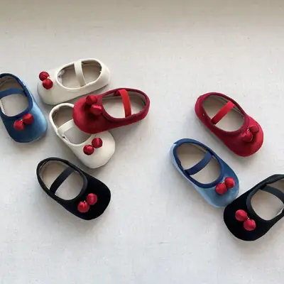 Spring and Autumn New Baby Toddler Shoes Girls Korean Cherry Boat Milk Shoes Vintage Small Ladyshoes Velvet Small Shoes