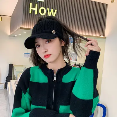 2024 Winter Warm Beige Cap for Women