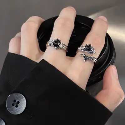 Dark Wind Thorns Couple Ring for Men Women