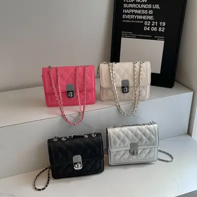 Women Crossbody Bags Summer 2024 Distinctive Chain Design