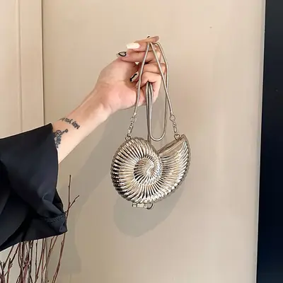 Women's Chain Shoulder Crossbody Bag Niche Design 2024