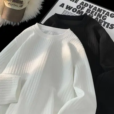 White Long Sleeve Plus Size T-Shirt with Ribbed Design