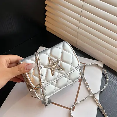 Mini Rhomboid Chain Bag with Star Diamond Design
