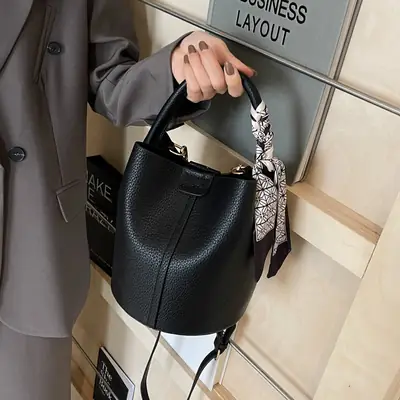 Women's Korean Style Shoulder Crossbody Bag Black 2024