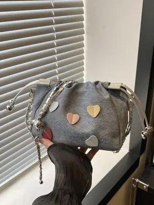 Women's Heart Print Chain Messenger Bag Grey 2024