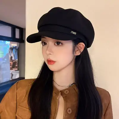 Black French Retro Newsboy Cap for Women
