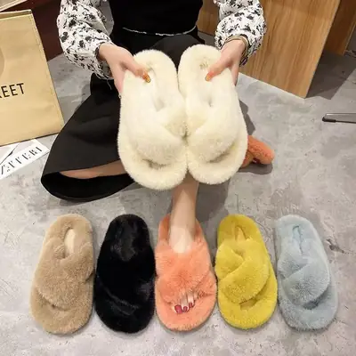 2024 New Style Fleece Lined Mao Slippers Black