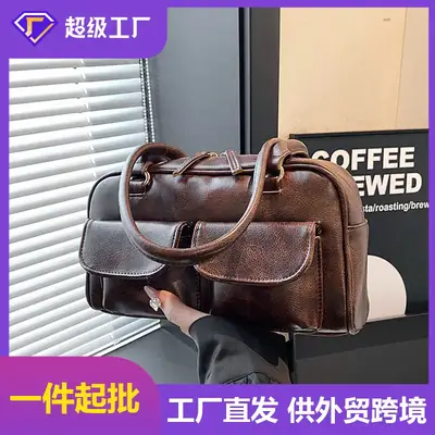 Black Retro Textured Shoulder Bag for Women