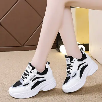 Women White Thick Sole Casual Shoes 2024