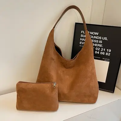 Women's Large Capacity Brown Tote Bag with Zipper Compartment