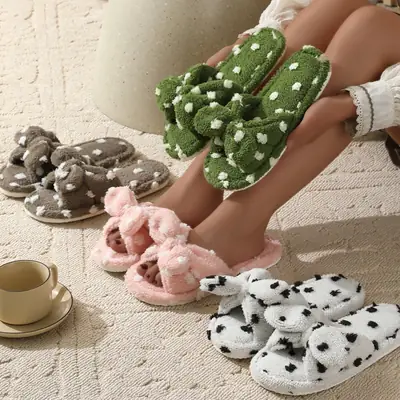 Korean Style Girl Heart Sweet Beautiful Cute Bow Cotton Slippers Women's Autumn and Winter Fashion Student Home Plush Wave Dot Slippers