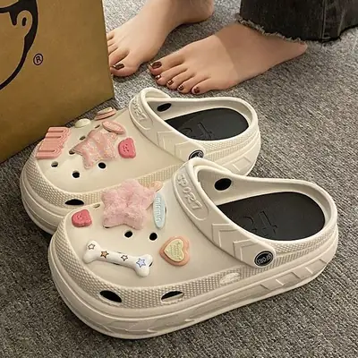 2024 Women's Pink Clogs with Cute Decor
