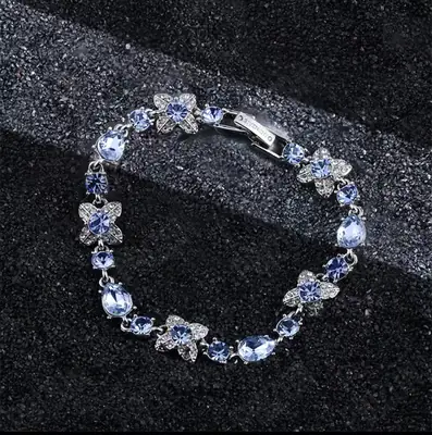 Jijia GVC Vinci Four-leaf Clover Ginseng Bracelet Light Luxury Fashion Bracelet Women's Double-sided Full Diamond Bracelet