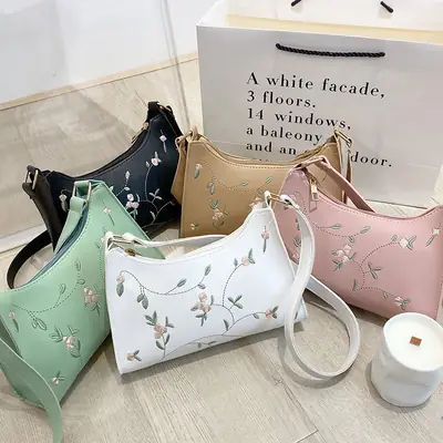 Elegant Embroidered Women's Underarm Bag Beige