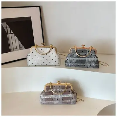 Women's Shell Bag with Chain & Wave Point Design